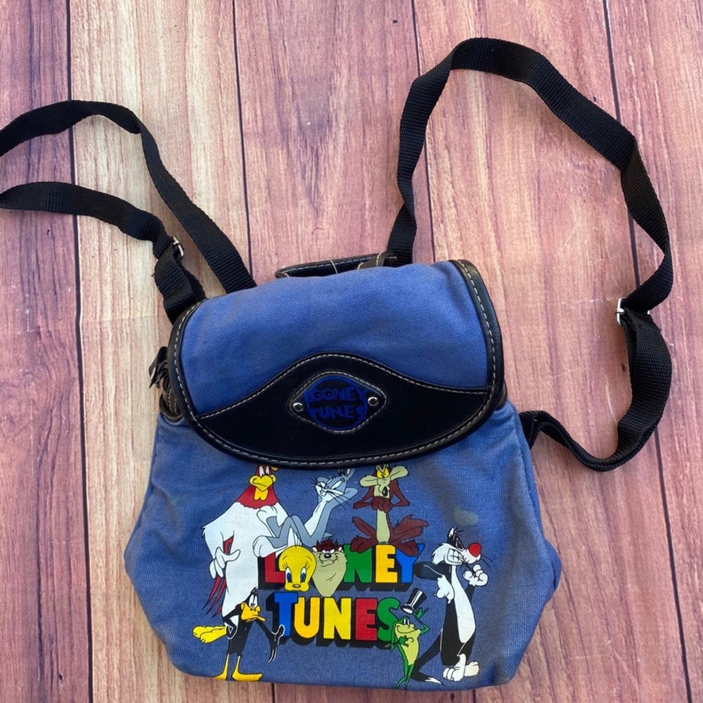 Vintage 90s Warner Bros. Looney Tunes Blue bag pack